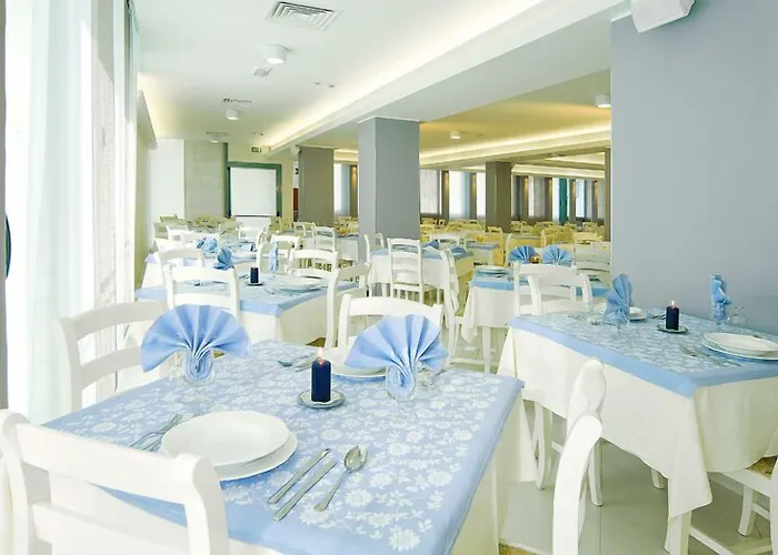 Bolivar ホテル 3*