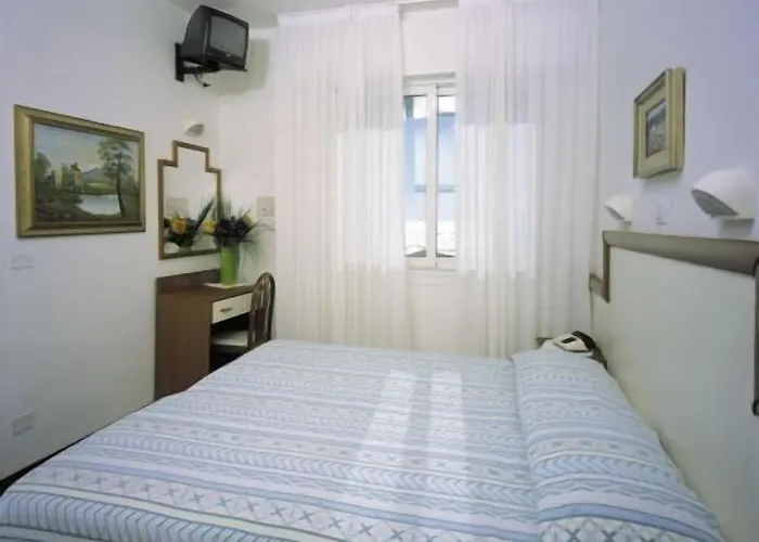 Bolivar ホテル 3*