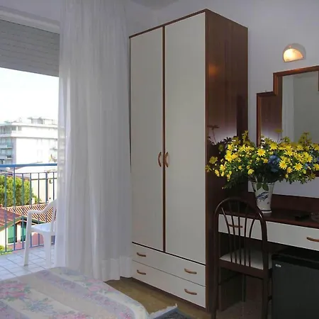 Bolivar Hotel 3*